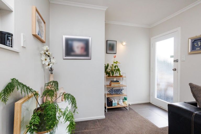 Photo of property in 47 Parkland Crescent, Terrace End, Palmerston North, 4410