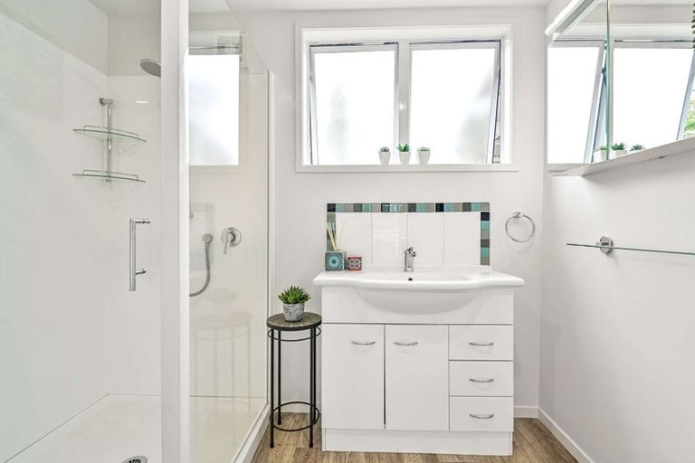 Photo of property in 56 Tapairu Road, Waipawa, 4275