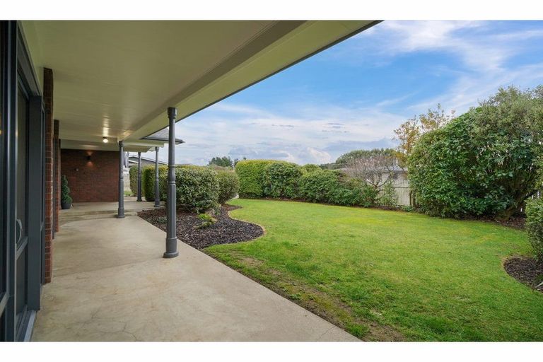 Photo of property in 27 Kildare Drive, Waikiwi, Invercargill, 9810