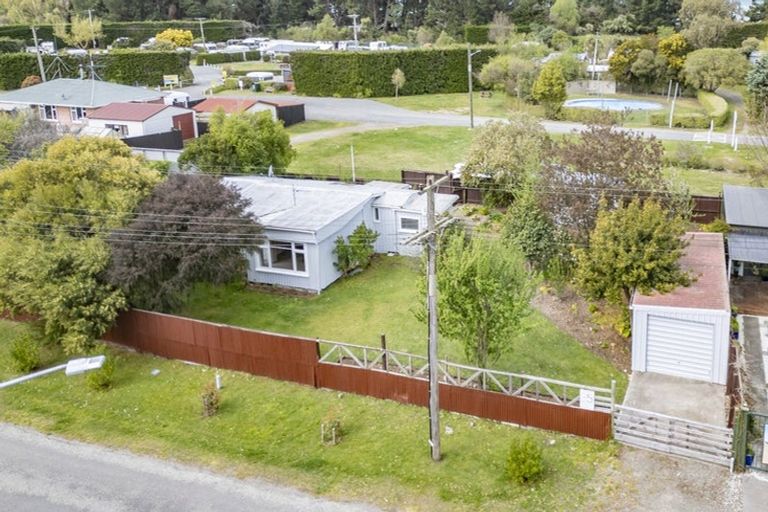 Photo of property in 35 Penfold Square, Leithfield, 7481