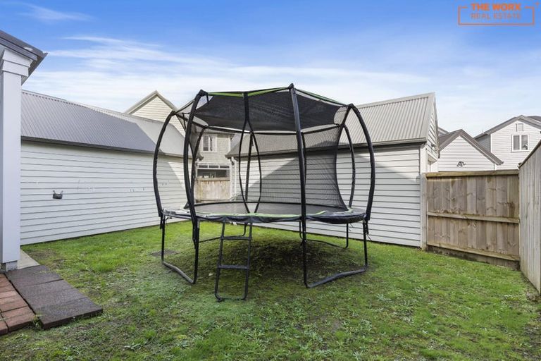 Photo of property in 23 Bellbird Street, Papakura, 2110