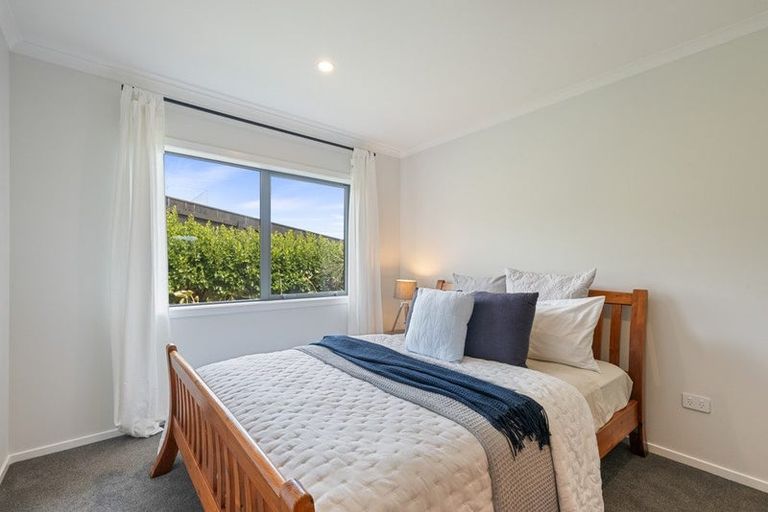 Photo of property in 55 Seagrass Place, Otaki Beach, Otaki, 5512