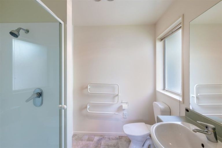 Photo of property in 147 Blighs Road, Strowan, Christchurch, 8052