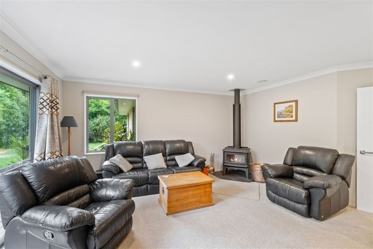 Photo of property in 1837 West Coast Road, Kirwee, Christchurch, 7671