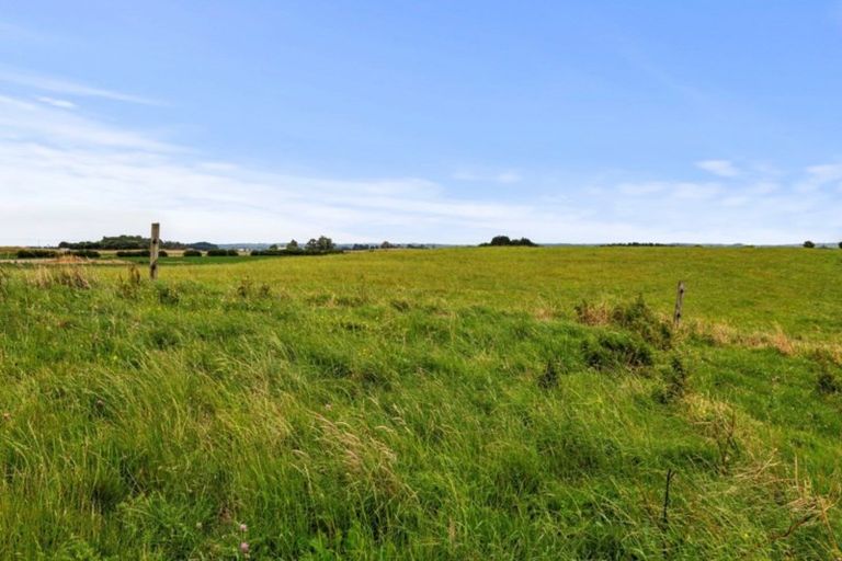 Photo of property in 614 Boylan Road, Eltham, 4398