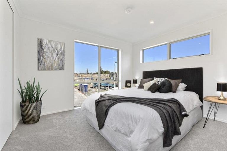 Photo of property in 40 Eyton Kay Road, Hobsonville, Auckland, 0616
