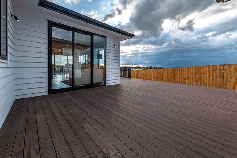 Photo of property in 148 Ninth View Avenue, Beachlands, Auckland, 2018