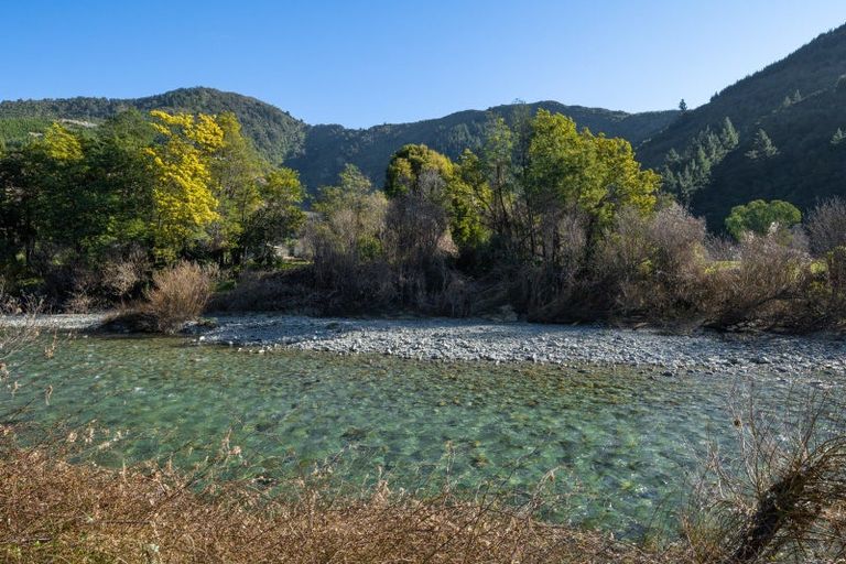 Photo of property in 158 Wakamarina Road, Canvastown, Havelock, 7178