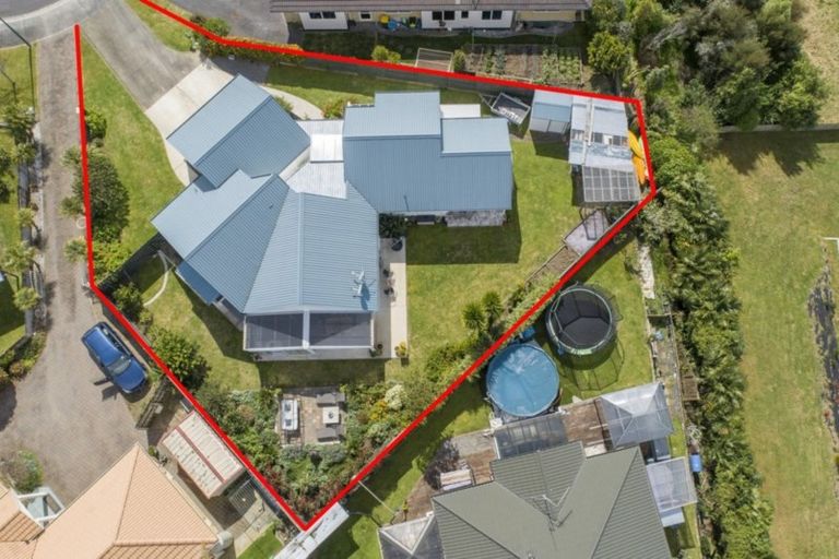 Photo of property in 38 Mahonia Place, Pyes Pa, Tauranga, 3112