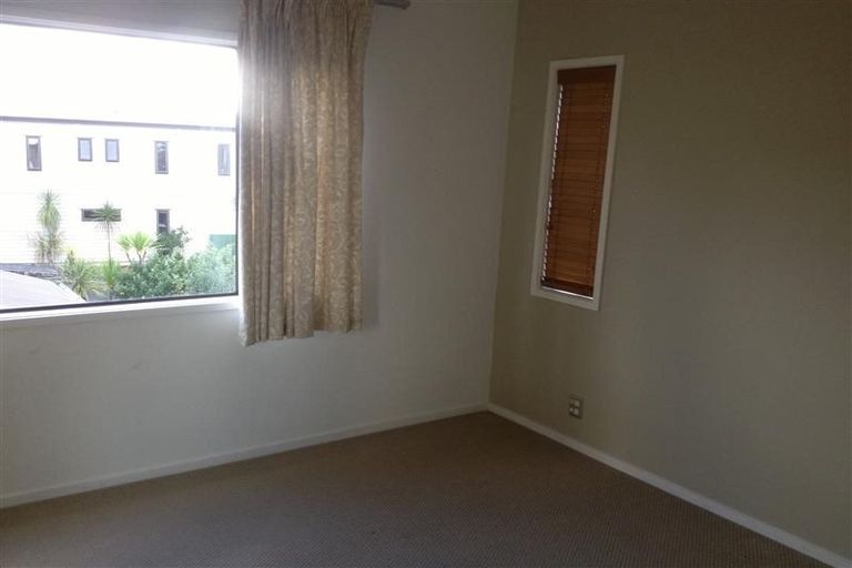 Photo of property in The Grange, 1/92 Bush Road, Albany, Auckland, 0632