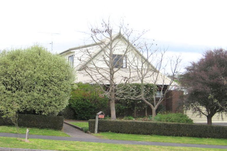 Photo of property in 61 Lansdowne Crescent, Glenview, Hamilton, 3206