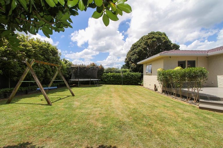 Photo of property in 27 Stella Drive, Clarks Beach, 2122