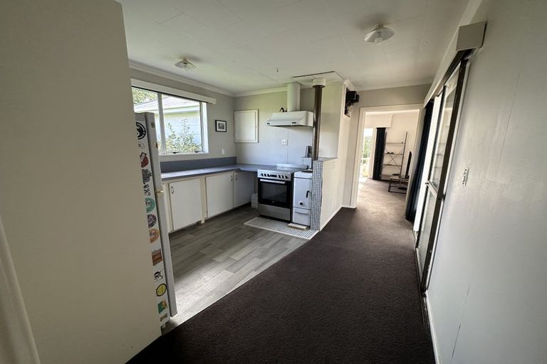 Photo of property in 21 Dudley Street, Waianiwa, Invercargill, 9874