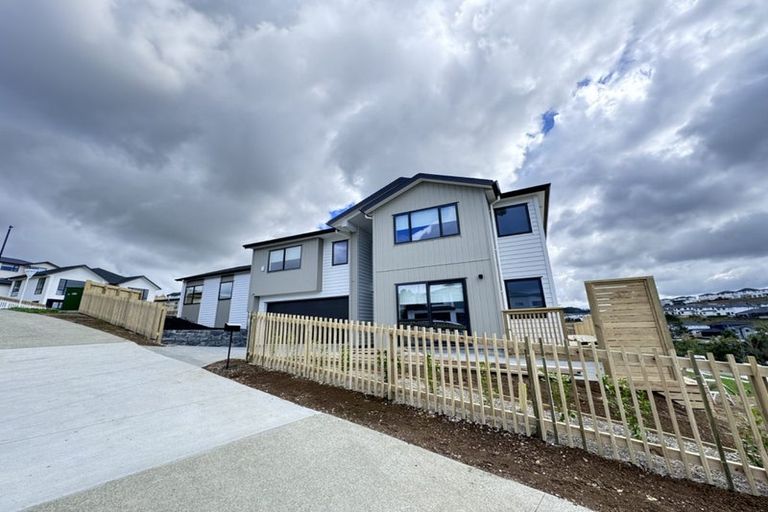 Photo of property in 153 Kowhai Road, Orewa, 0931