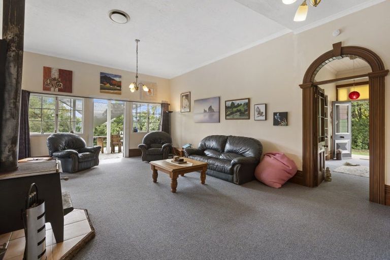 Photo of property in 863 Mountain Road, Waiongana, Inglewood, 4389