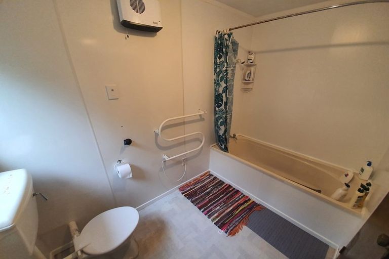 Photo of property in 18a Govind Grove, Ngaio, Wellington, 6035