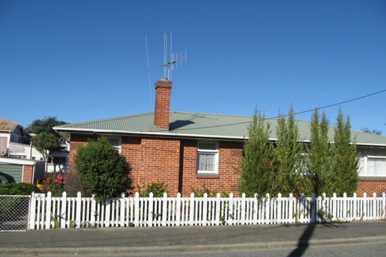 Photo of property in 27 York Street, Seaview, Timaru, 7910