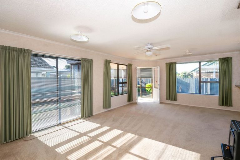 Photo of property in 48b Mclauchlan Street, Springlands, Blenheim, 7201