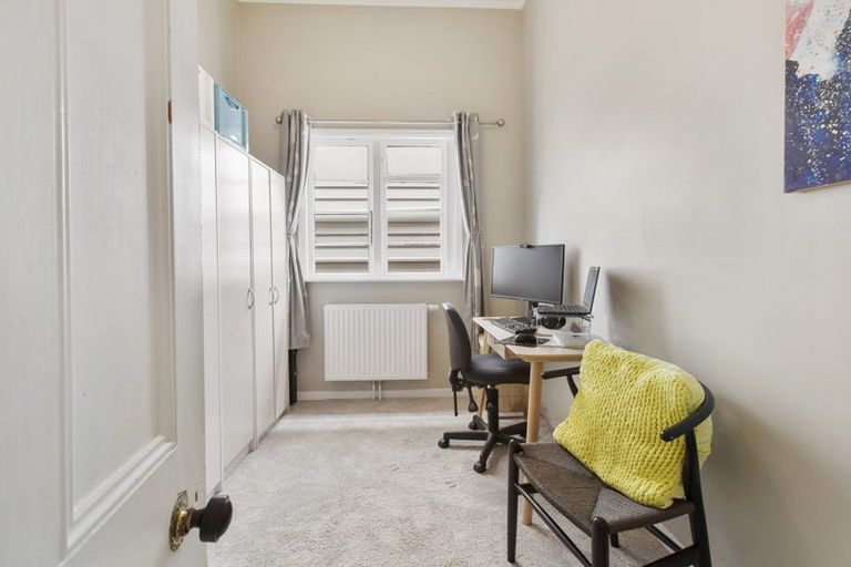 Photo of property in 18 Overtoun Terrace, Hataitai, Wellington, 6021