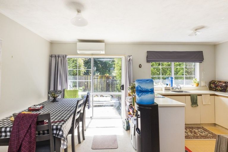 Photo of property in 2a Highbury Avenue, Highbury, Palmerston North, 4412