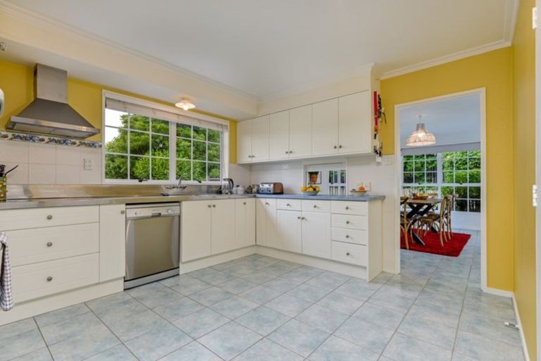 Photo of property in 35 Park View Avenue, Feilding, 4702
