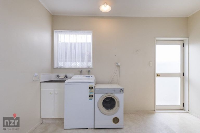 Photo of property in 2 Fauchelle Court, Feilding, 4702