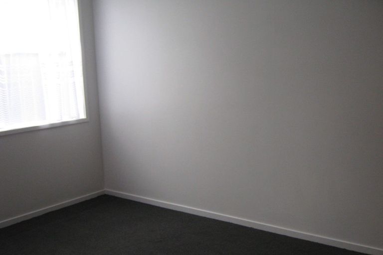 Photo of property in 2/22 Clare Road, St Albans, Christchurch, 8014