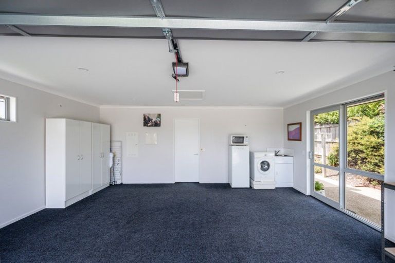 Photo of property in 11 Les Wakefield Road, Mapua, 7005