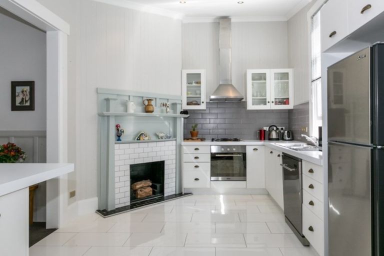 Photo of property in 171 Nelson Crescent, Napier South, Napier, 4110