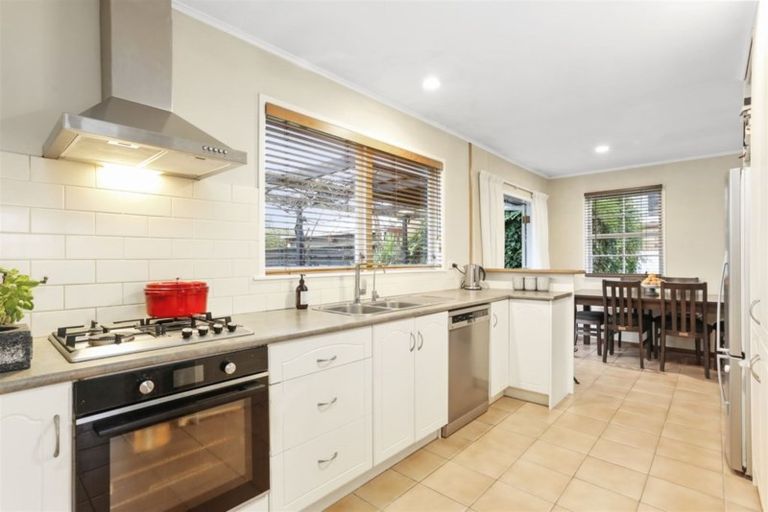 Photo of property in 1 Troon Place, Papatoetoe, Auckland, 2025