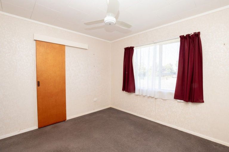 Photo of property in 11 Mcclean Place, Ngatea, 3503