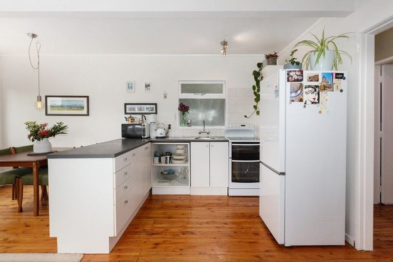 Photo of property in 11b Euston Road, Wilton, Wellington, 6012