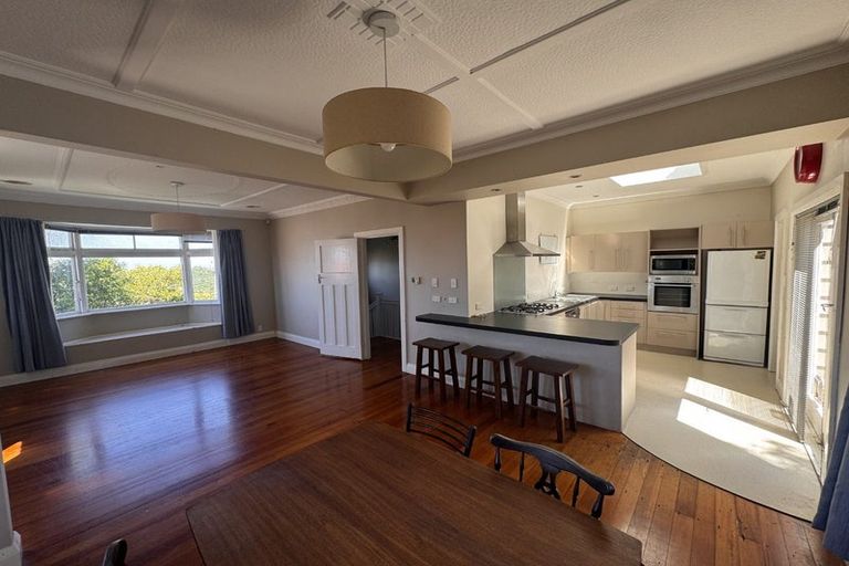 Photo of property in 24 Highbury Crescent, Highbury, Wellington, 6012