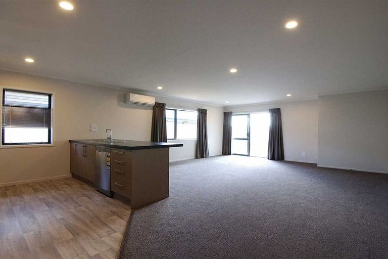 Photo of property in 12 Lambies Street, Marshland, Christchurch, 8083