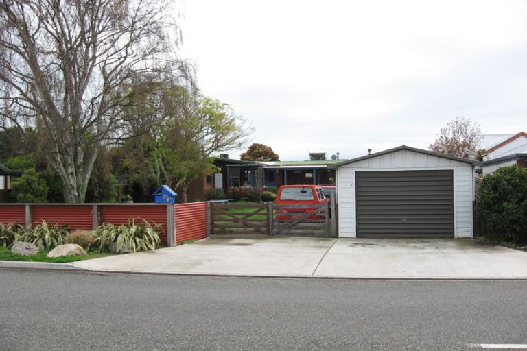 Photo of property in 35a Point Road, Monaco, Nelson, 7011