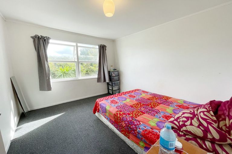 Photo of property in 38 Neal Avenue, Glenfield, Auckland, 0629