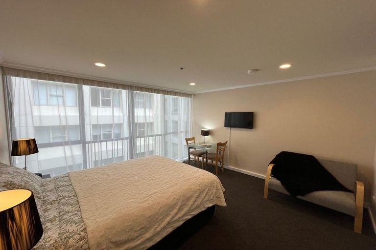 Photo of property in Gilmer Terrace Car Park, 412/9 Gilmer Terrace, Wellington Central, Wellington, 6011