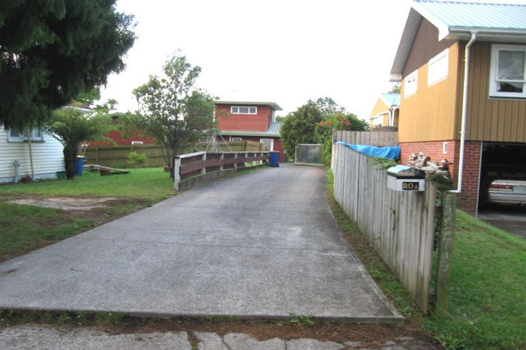 Photo of property in 20 Triangle Road, Massey, Auckland, 0614