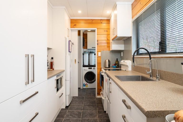 Photo of property in 70 Awatea Street, Ranui, Porirua, 5024