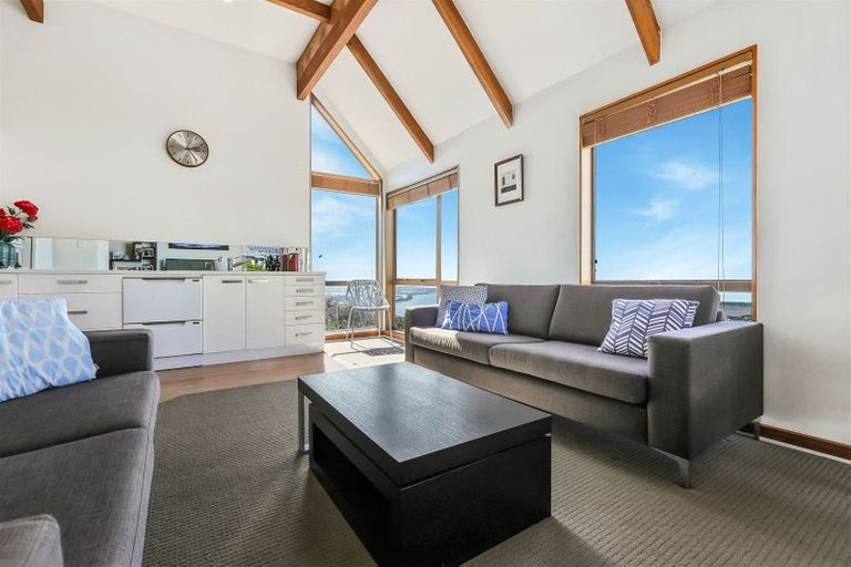 Photo of property in 1/14 Muritai Terrace, Mount Pleasant, Christchurch, 8081