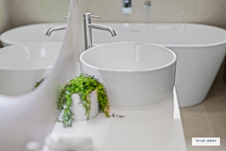 Photo of property in 20 Bannockburn Road, Opaheke, 2113