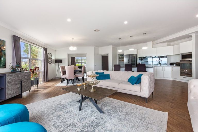 Photo of property in 34 John Burke Drive, Aotea, Porirua, 5024