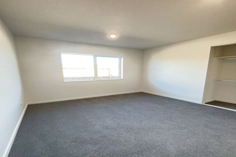 Photo of property in 31 Te Kanawa Lane, Rolleston, 7615