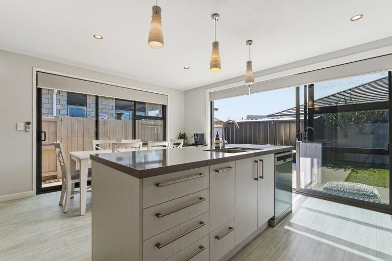 Photo of property in 3 Piata Street, Papamoa Beach, Papamoa, 3118