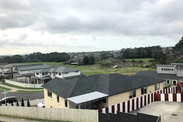 Photo of property in 55 Platinum Rise, Ranui, Auckland, 0612
