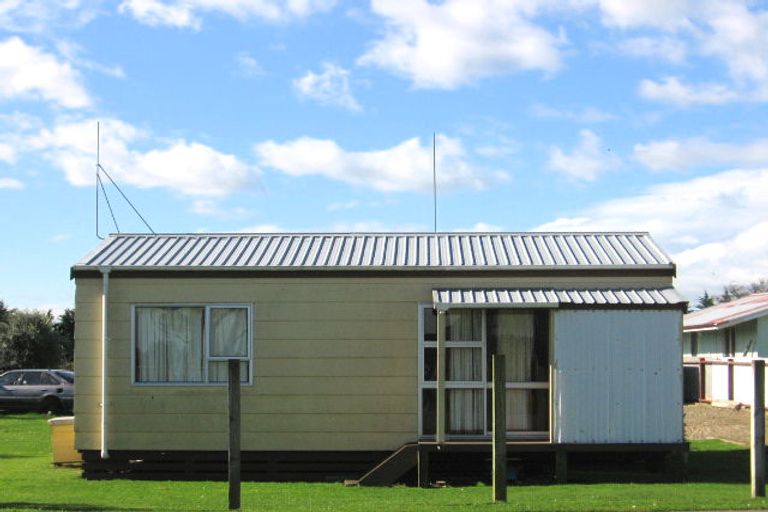 Photo of property in 110 Mako Mako Road, Levin, 5510