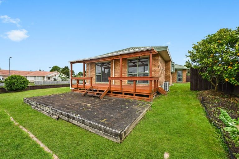 Photo of property in 2 Shannon Place, Nawton, Hamilton, 3200