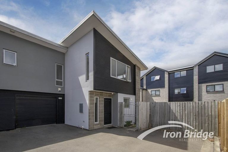 Photo of property in 212d Lincoln Road, Addington, Christchurch, 8024