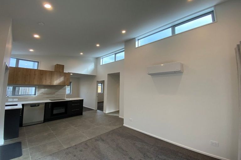 Photo of property in 2/168 Condell Avenue, Papanui, Christchurch, 8053