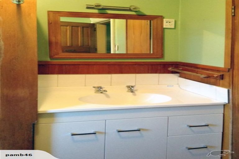 Photo of property in 8 Bishop Street, St Albans, Christchurch, 8014